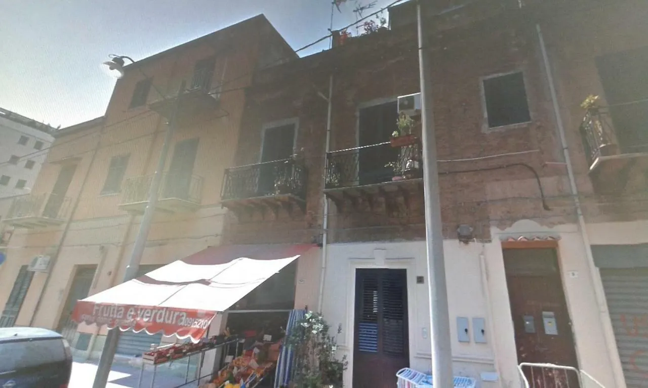 Oda ve Kahvaltı B&B Alla Pianura Dei Resuttano Palermo